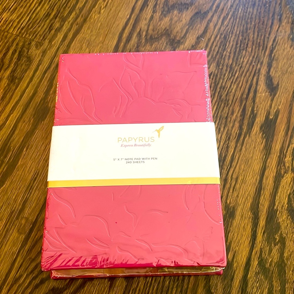 NWT Papyrus notepad w/ pen